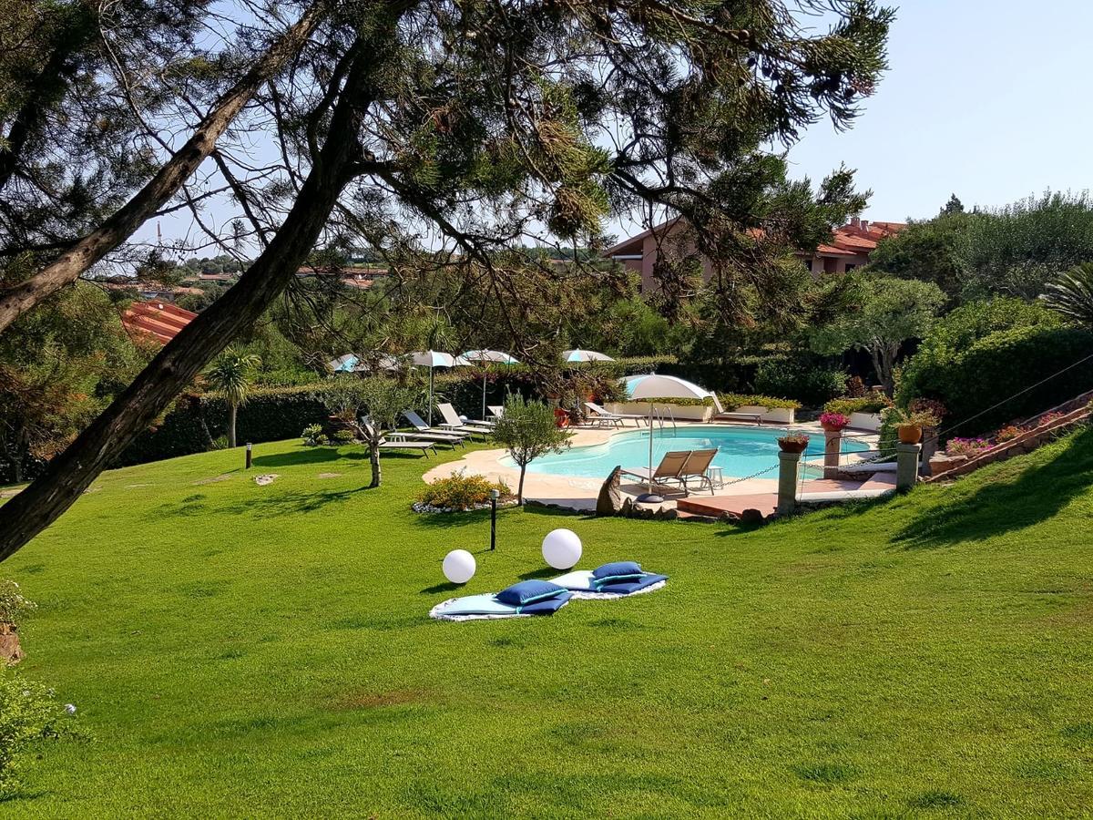 Geco Di Giada Art Suites - Adult Only Porto Rotondo Eksteriør bilde