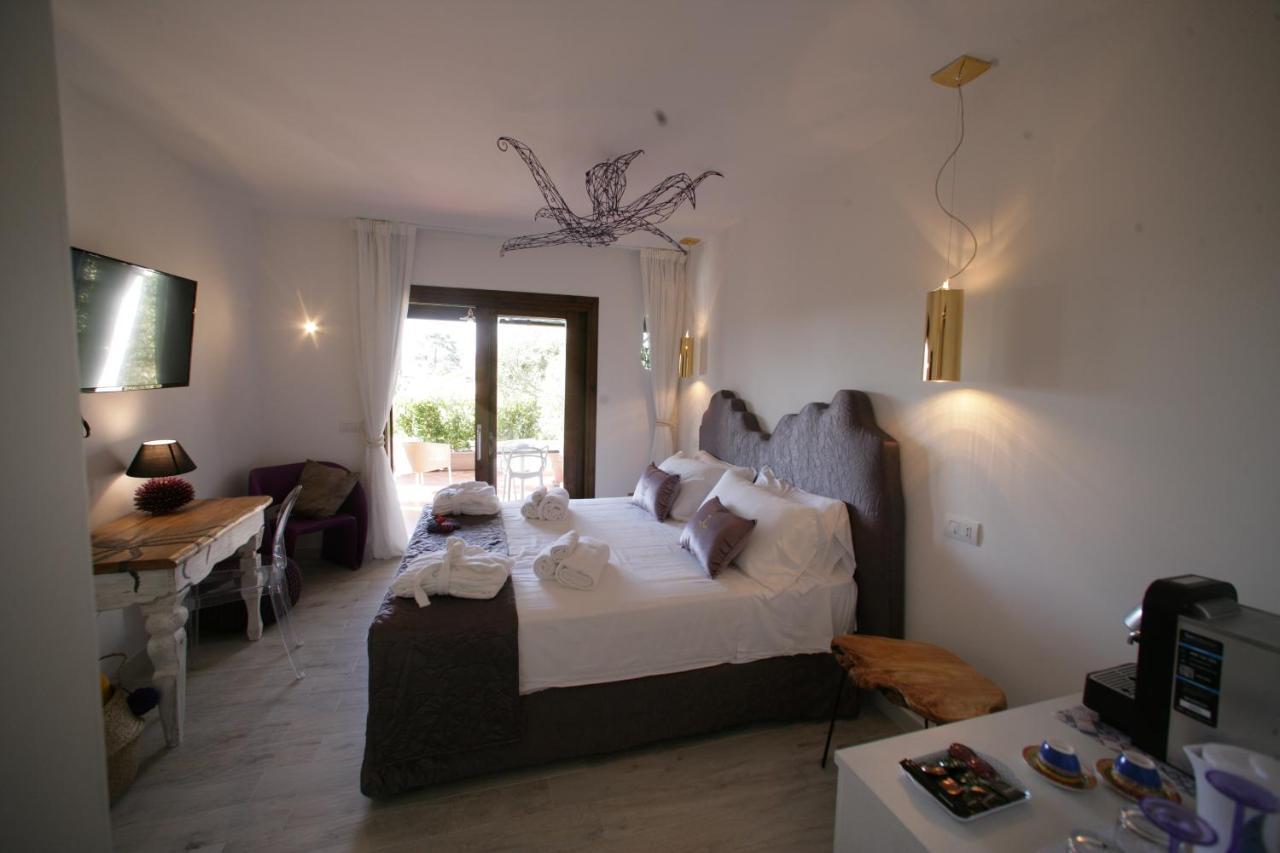 Geco Di Giada Art Suites - Adult Only Porto Rotondo Eksteriør bilde